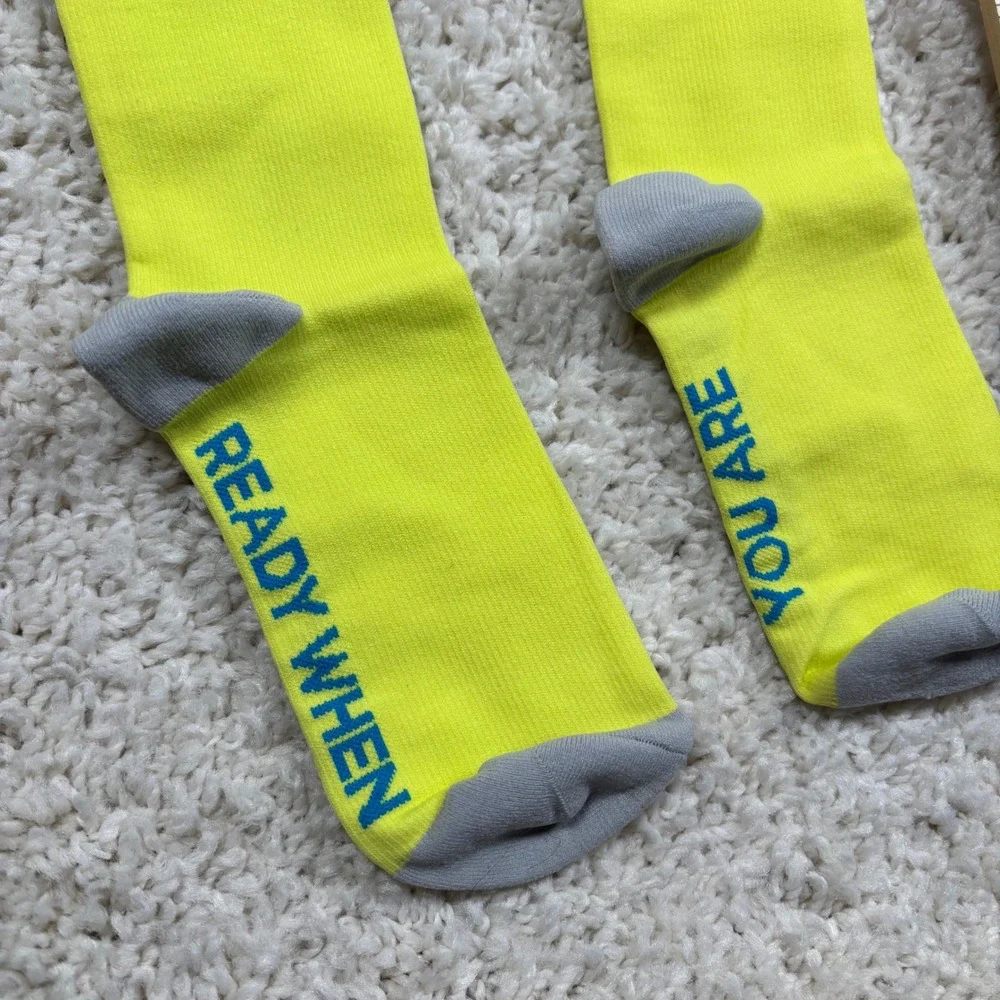 FIGS‎ Compression Socks Neon ECG Heartbeat 